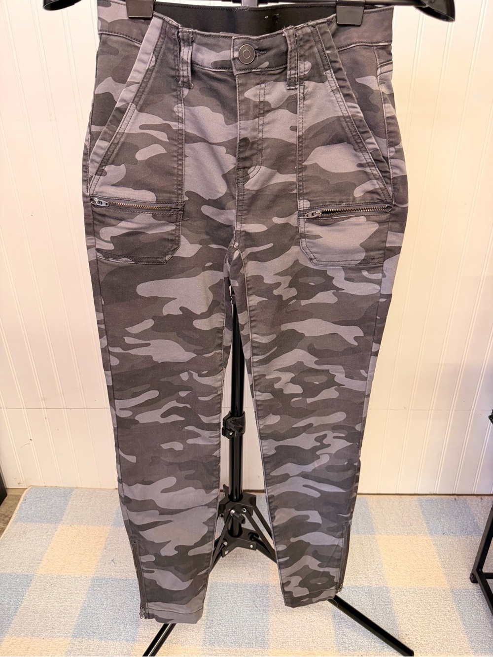 Women's Gray Camo Cargo Pants